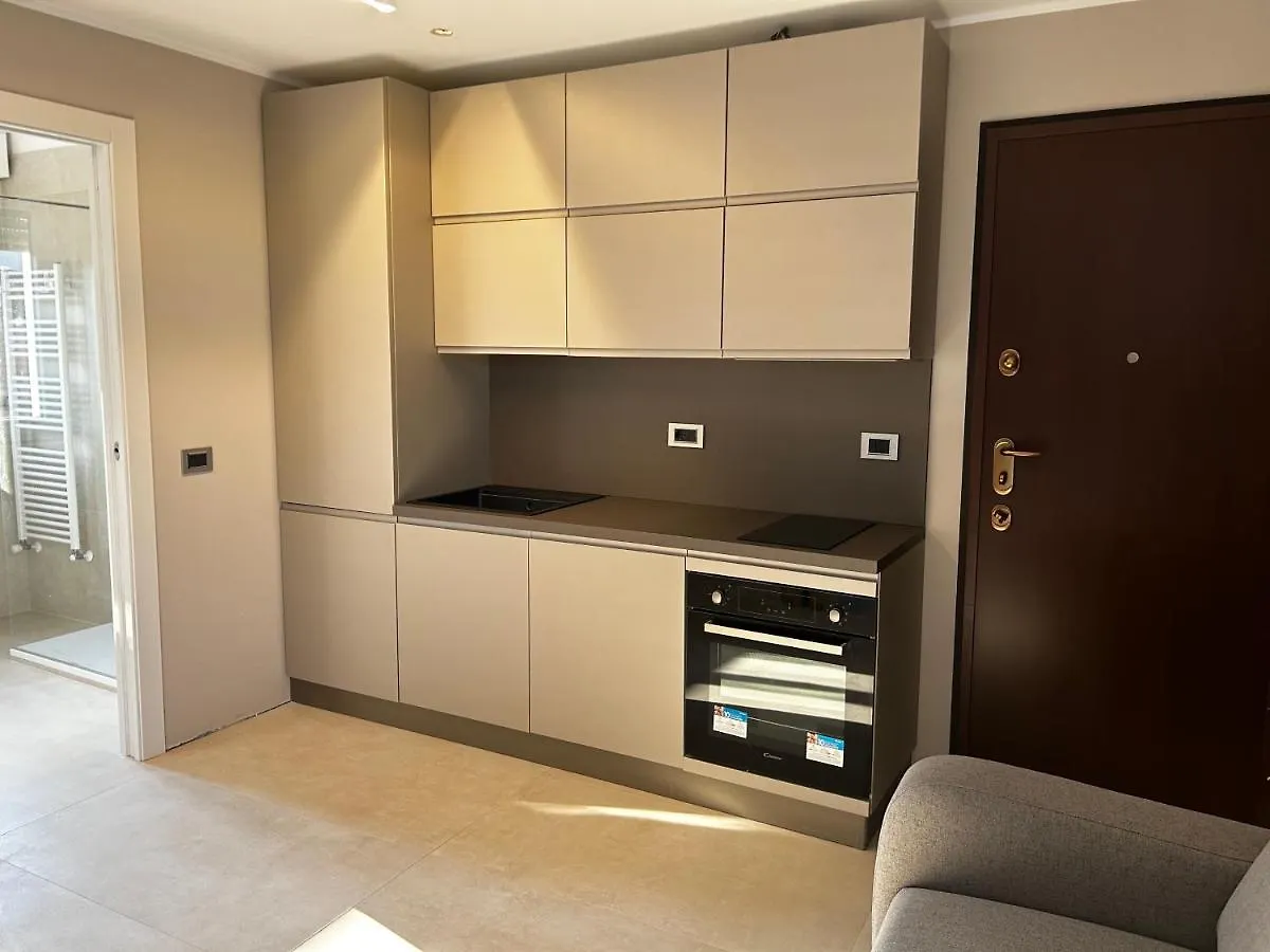 R39 Attic With Terrace And Private Parking Apartment Milan 0*,
