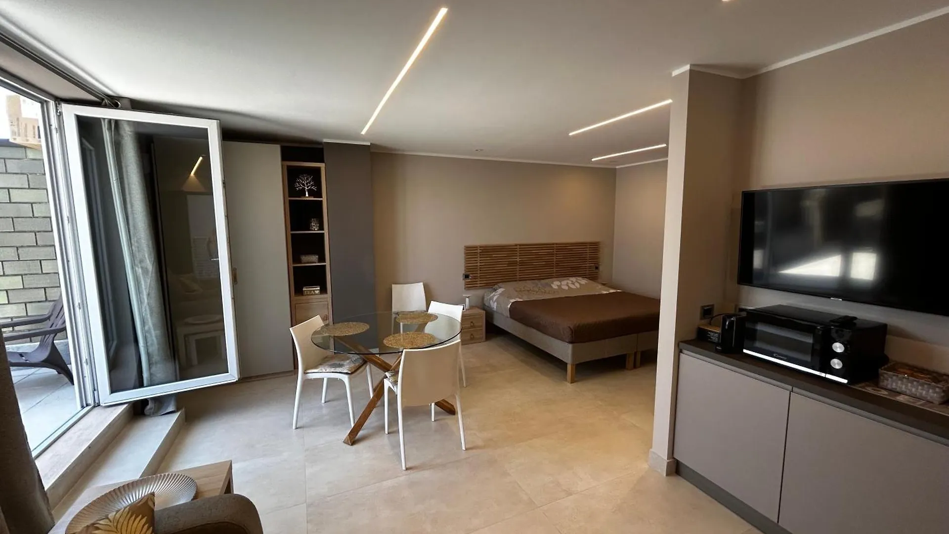 Appartamento R39 Attic With Terrace And Private Parking Milano